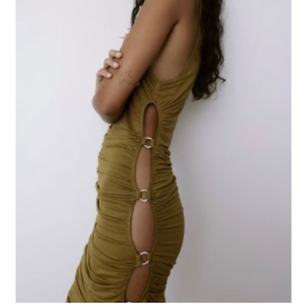 Cut Out Body Con Midi Dress